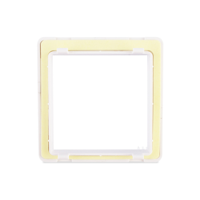 Крышка для розетки Livolo IP44 золото (C7-1WF-13)
